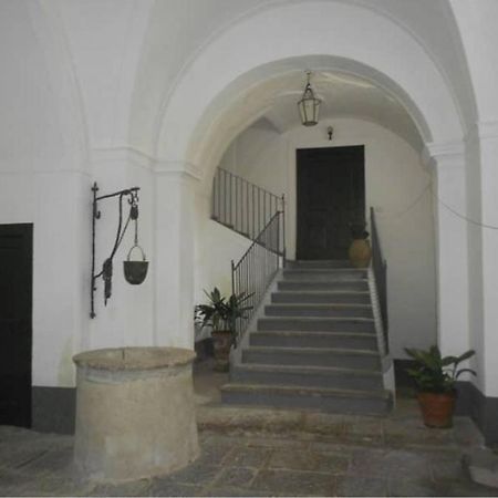 La Dimora Del Barone Bed & Breakfast Capaccio Bagian luar foto